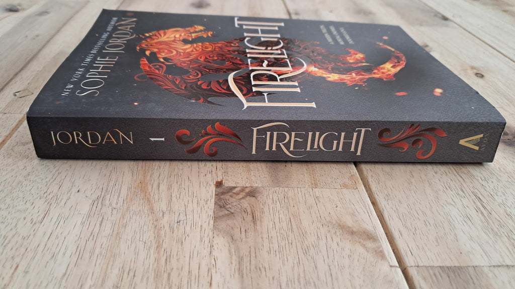 Firelight – Sophie Jordan