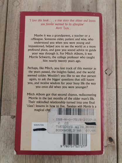 Tuesdays with Morrie by Mitch Albom - Mass Paperback