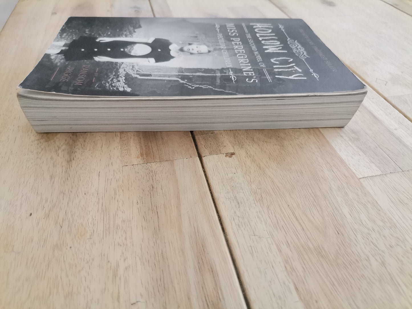Hollow City by Ransom Riggs