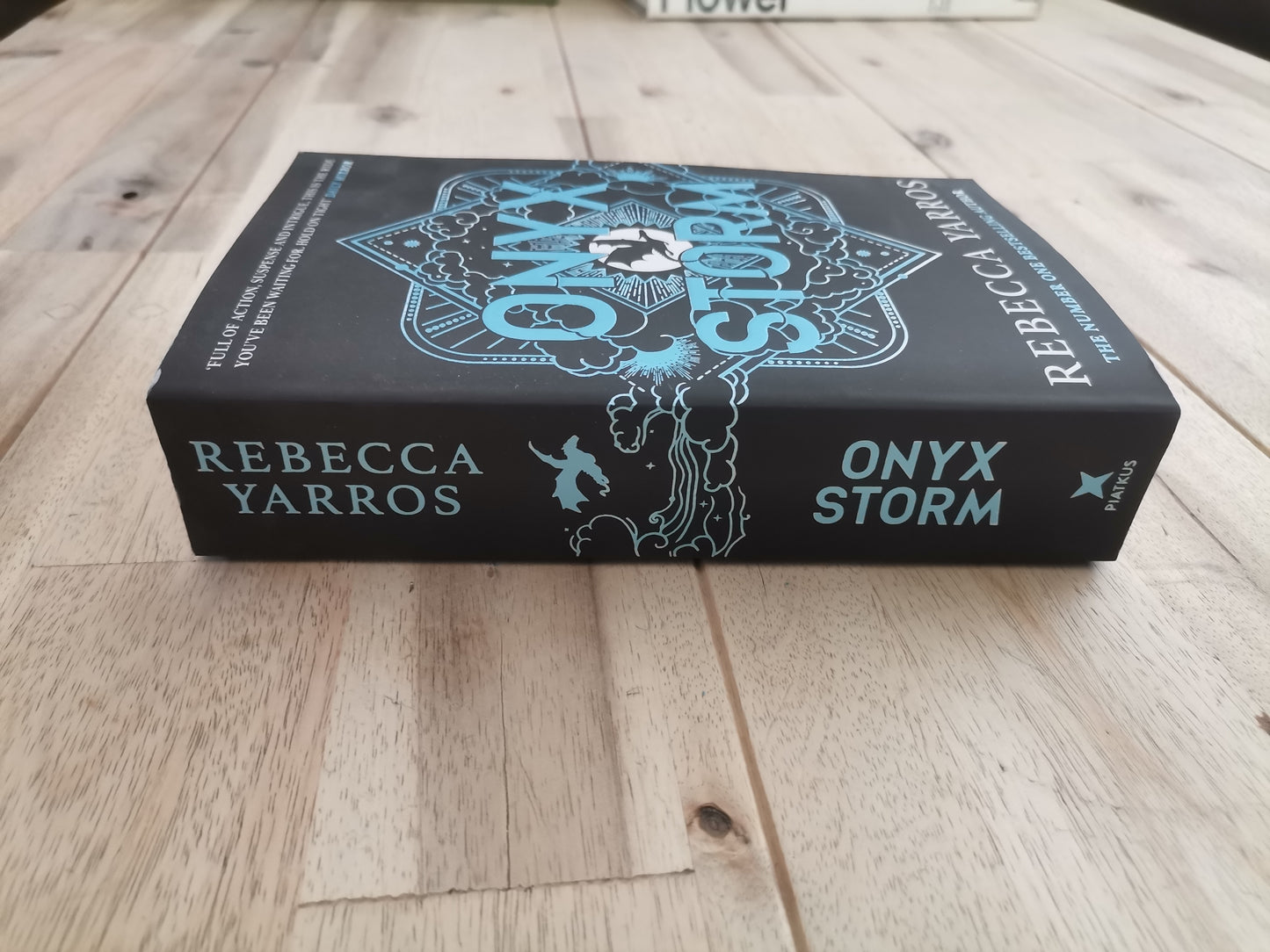 Onyx Storm – Rebecca Yarros