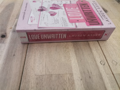 Love Unwritten - Lauren Asher (Lakefront Billionaires #2)