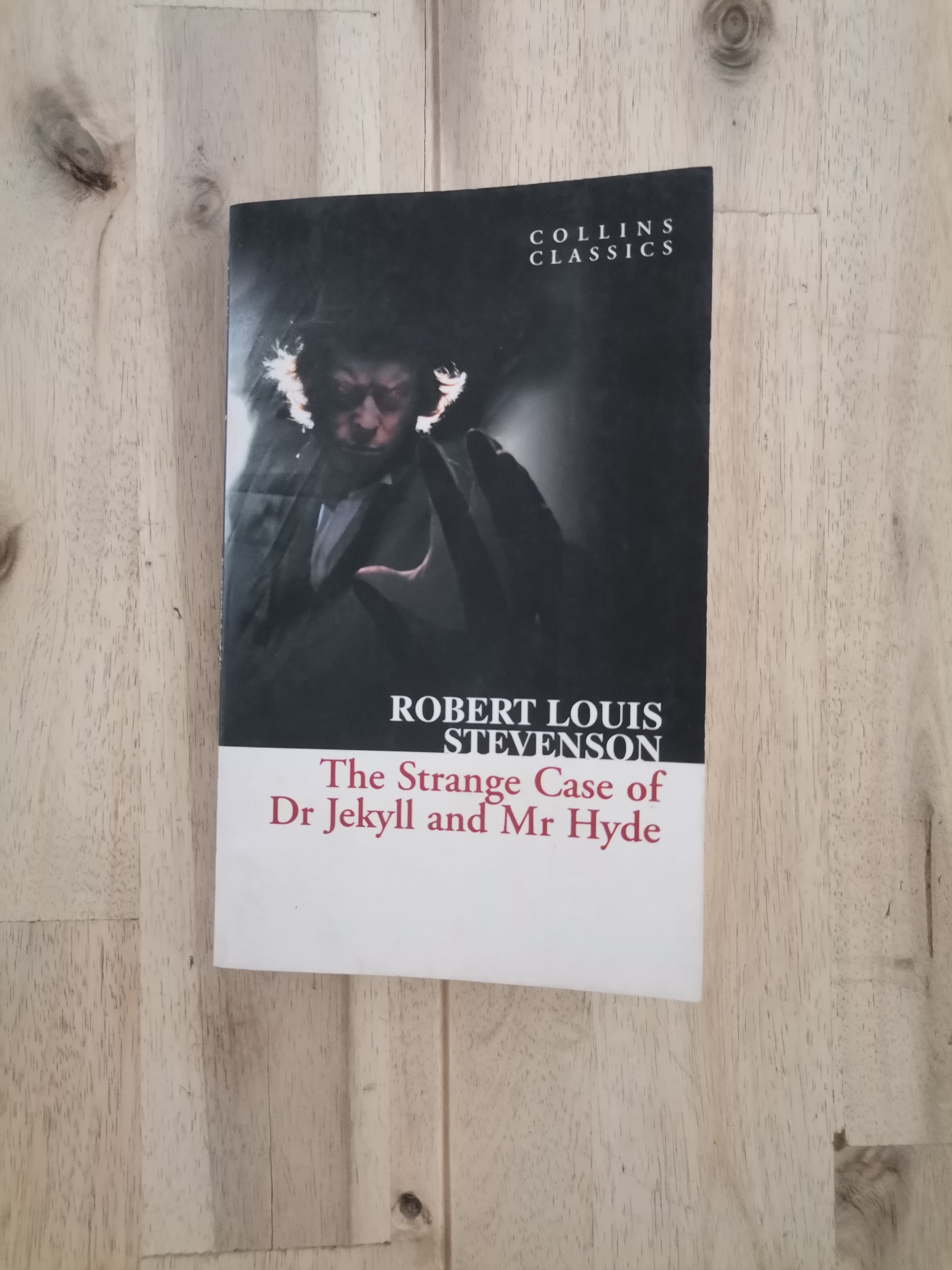 The Strange Case of Dr Jekyll and Mr Hyde – Robert Louis Stevenson