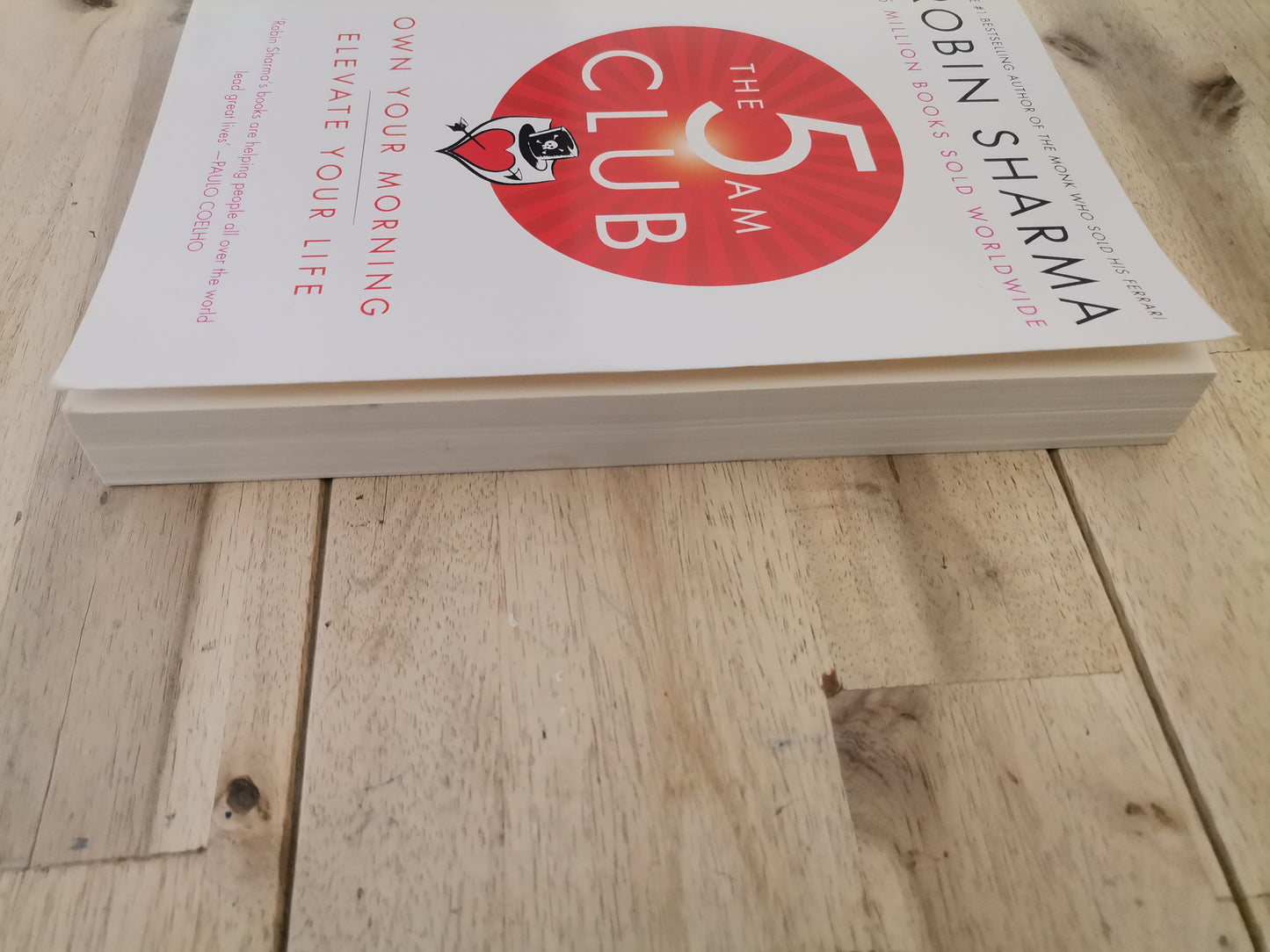 The 5 AM Club by Robin Sharma
