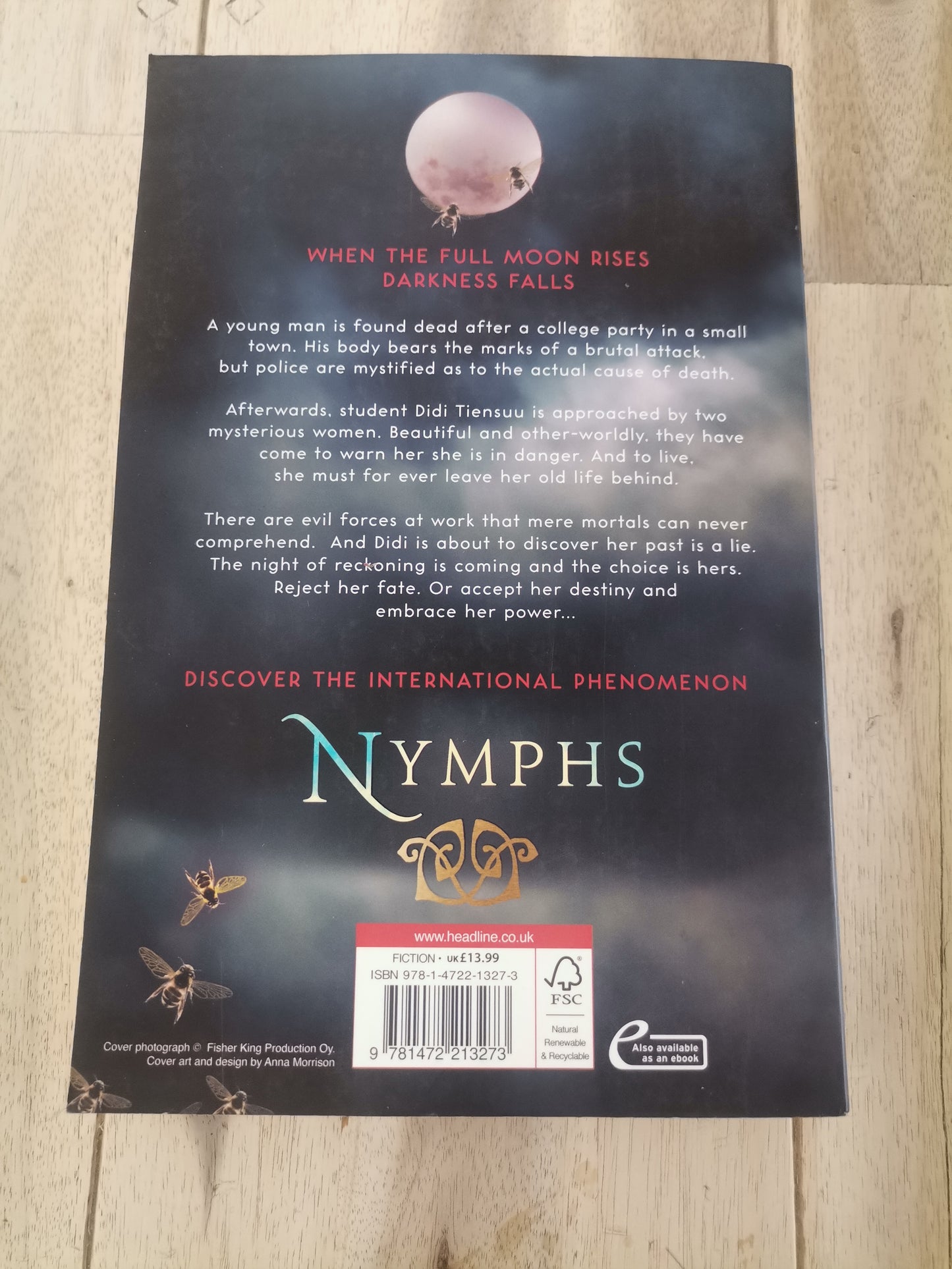 Nymph - Sari Luhtanen & Miikko Oikkonen (Trade Paperback)