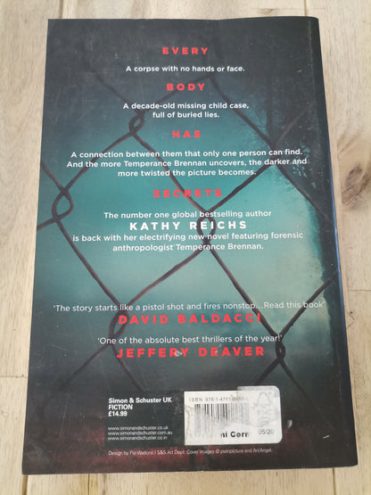 A Conspiracy of Bones – Kathy Reichs