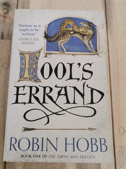 Fool's Errand by Robin Hobb (Book 1 The Tawny Man Trilogy)
