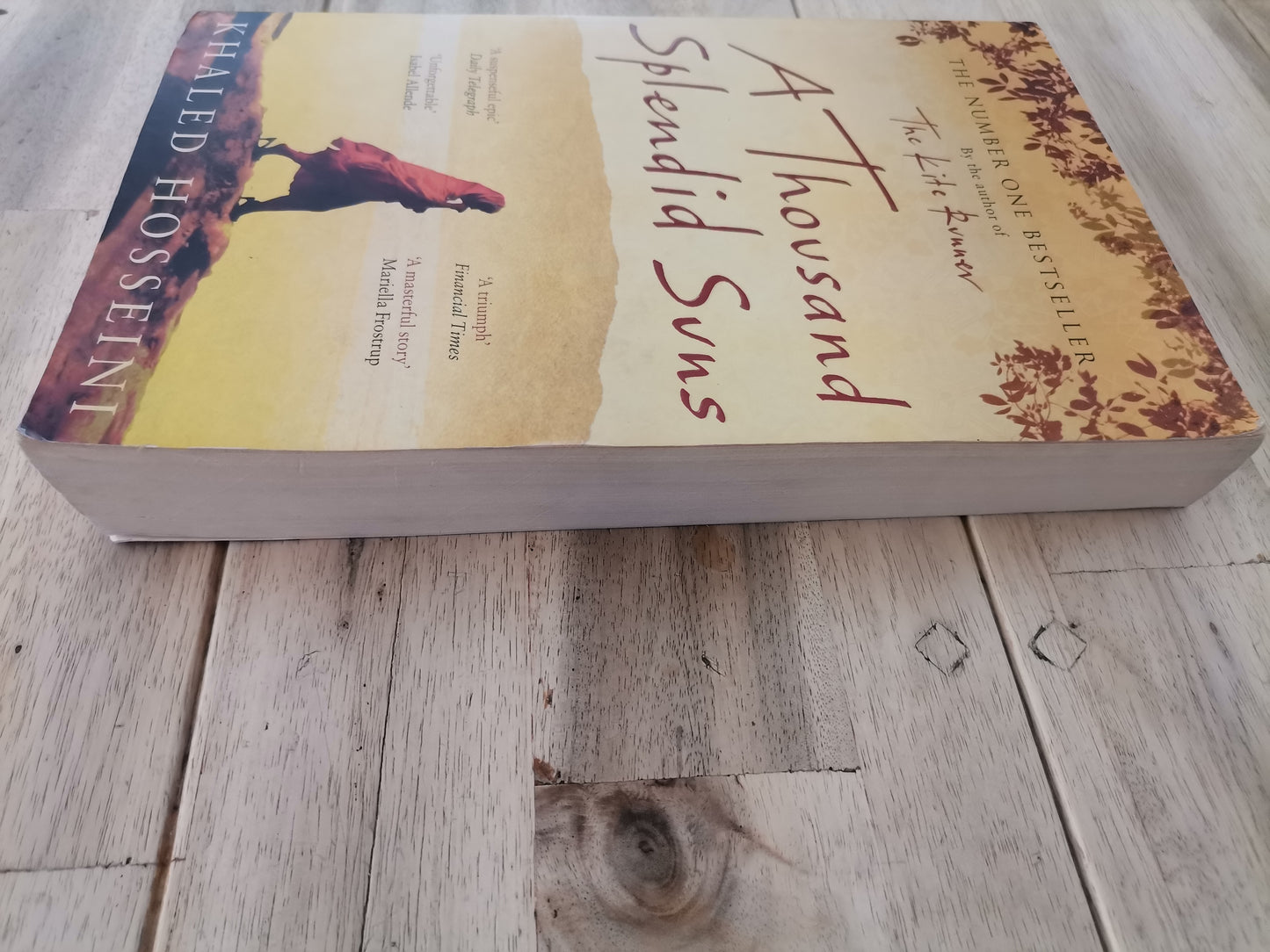 A Thousand Splendid Suns – Khaled Hosseini