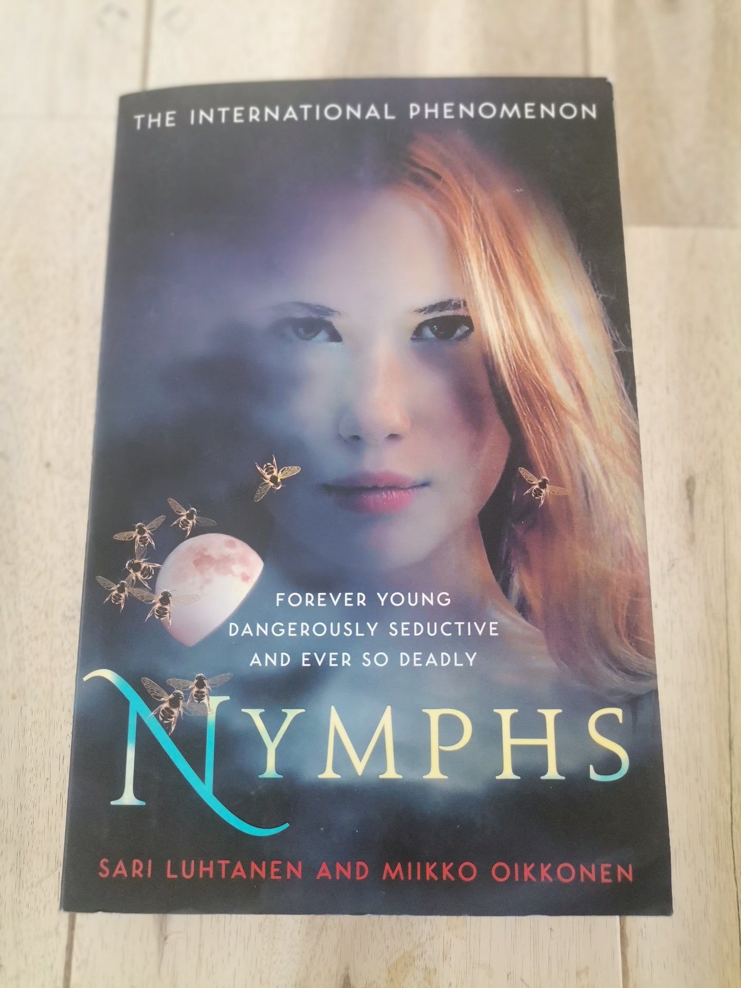 Nymph - Sari Luhtanen & Miikko Oikkonen (Trade Paperback)
