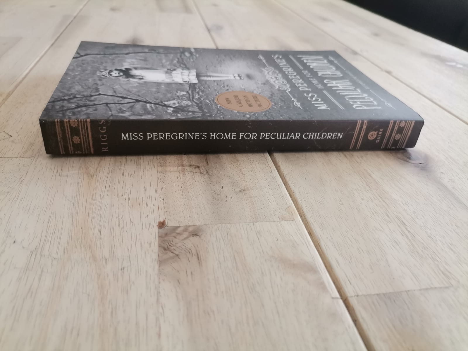 Miss Peregrine's Home for Peculiar Children – Ransom Riggs