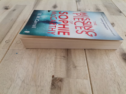 The Missing Pieces of Sophie McCarthy – B.M. Arlidge