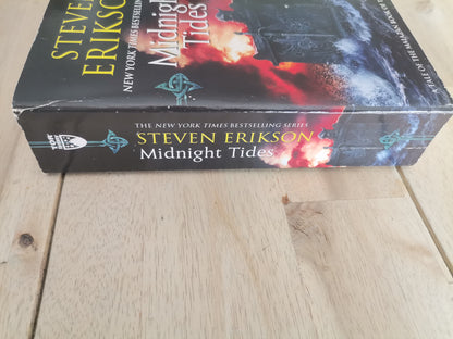 Midnight Tides by Steven Erikson