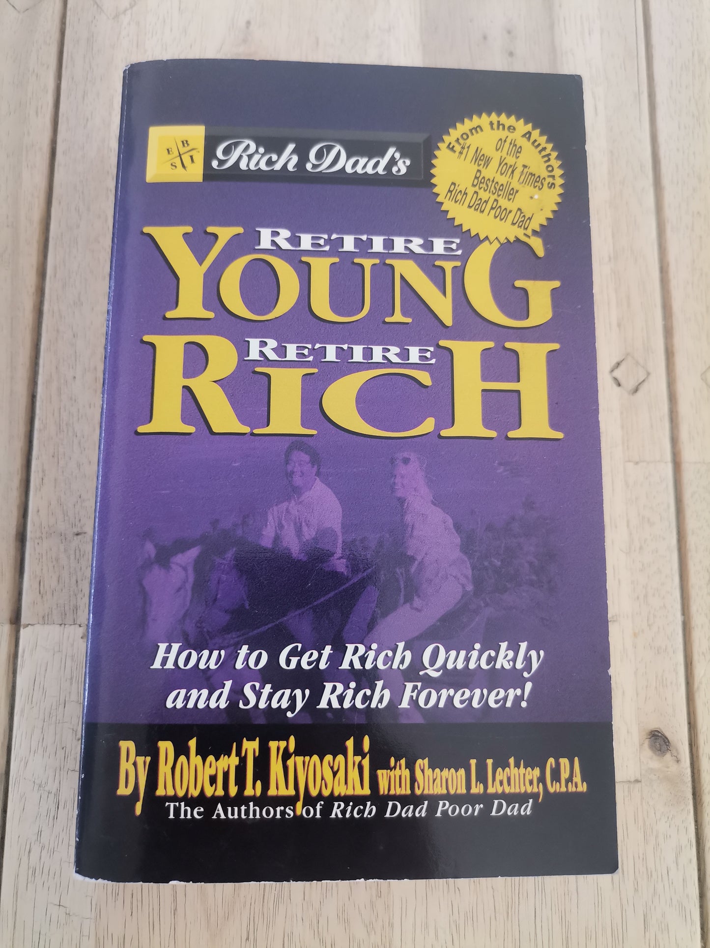 Retire Young Retire Rich - Robert T. Kiyosaki (Mass Paperback)