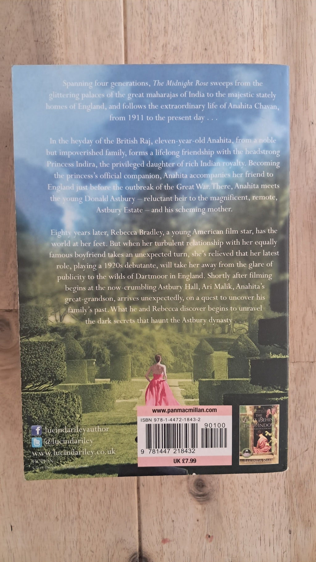 The Midnight Rose – Lucinda Riley