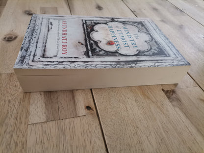 The Ministry of Utmost Happiness – Arundhati Roy