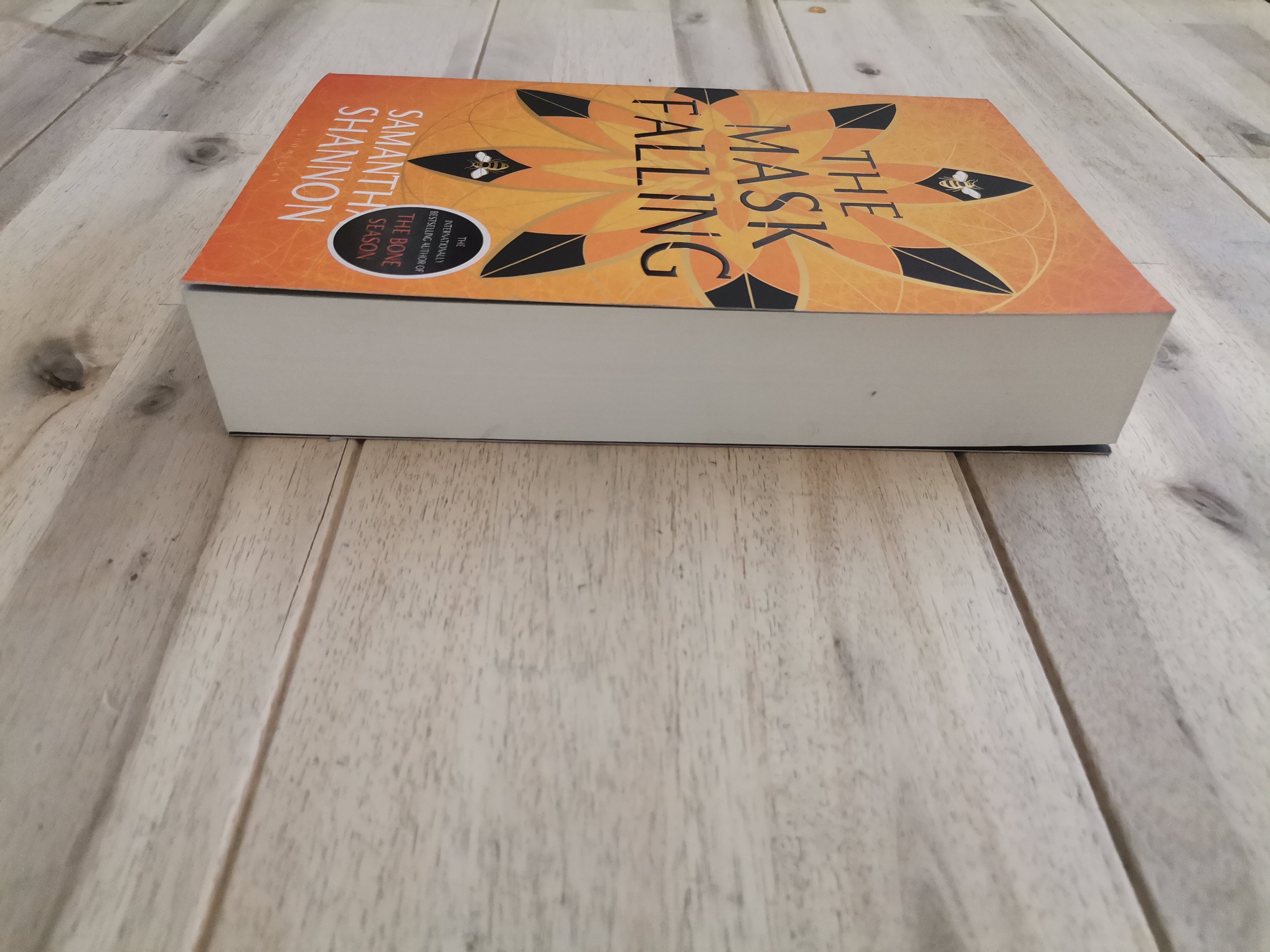 The Mask Falling – Samantha Shannon
