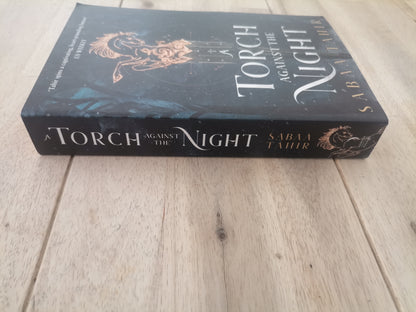 A Torch Against the Night - Sabaa Tahir (Paperback)