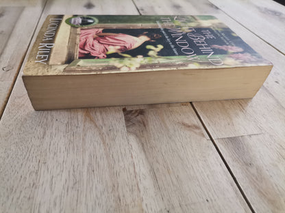 The Light Behind the Window – Lucinda Riley