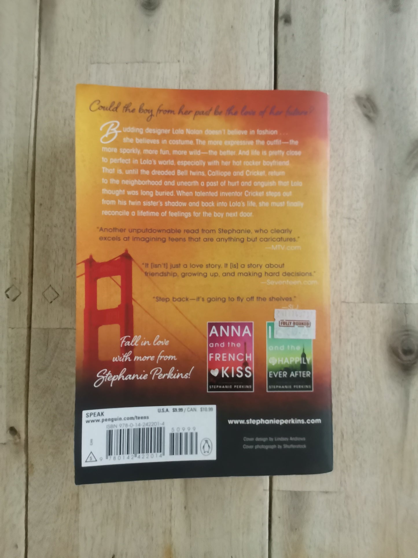 Lola and the Boy Next Door by Stephanie Perkins